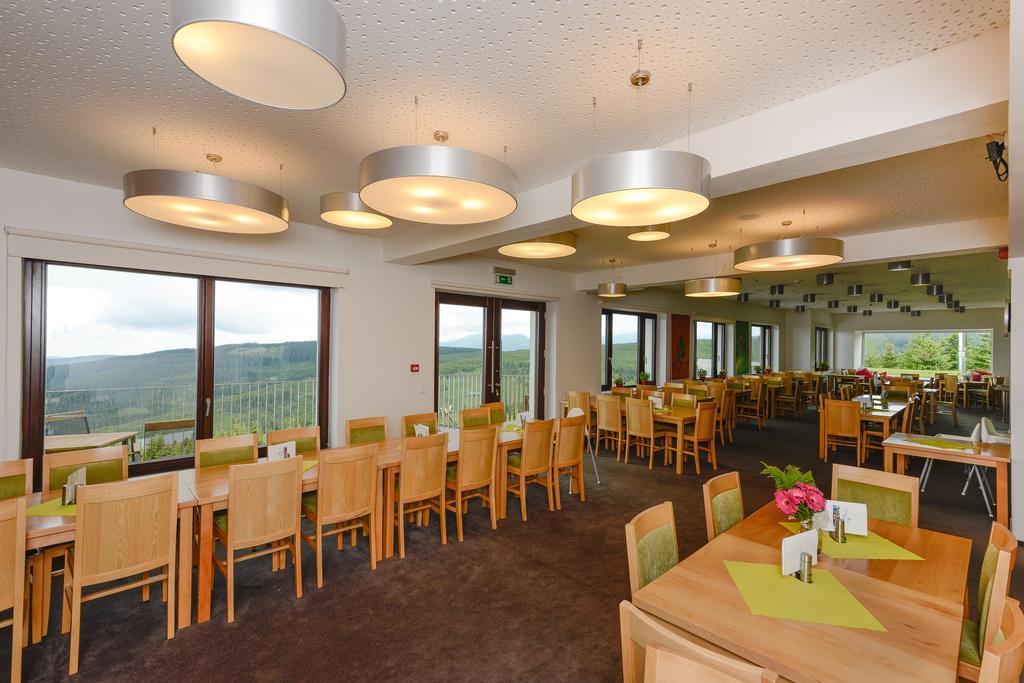 Horsky Hotel Friesovy Boudy Strážné Extérieur photo